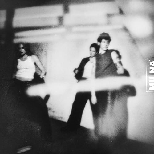 MUNA - DANCING ON THE WALL